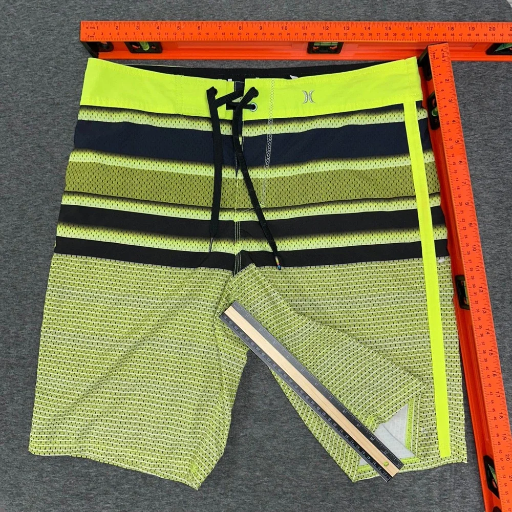 Hurley Phantom Board Shorts Swim Trunks Striped Neon Green Accents‎ Size 31